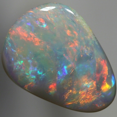 SOLID SEMI BLACK OPAL Bright red contrasts with turquoise